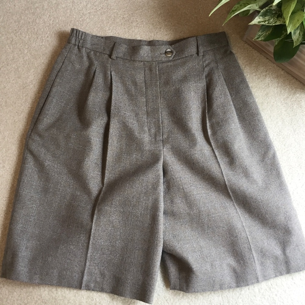 Patchington 90’s Pleated High Waist Wide Leg Fully Lined Shorts